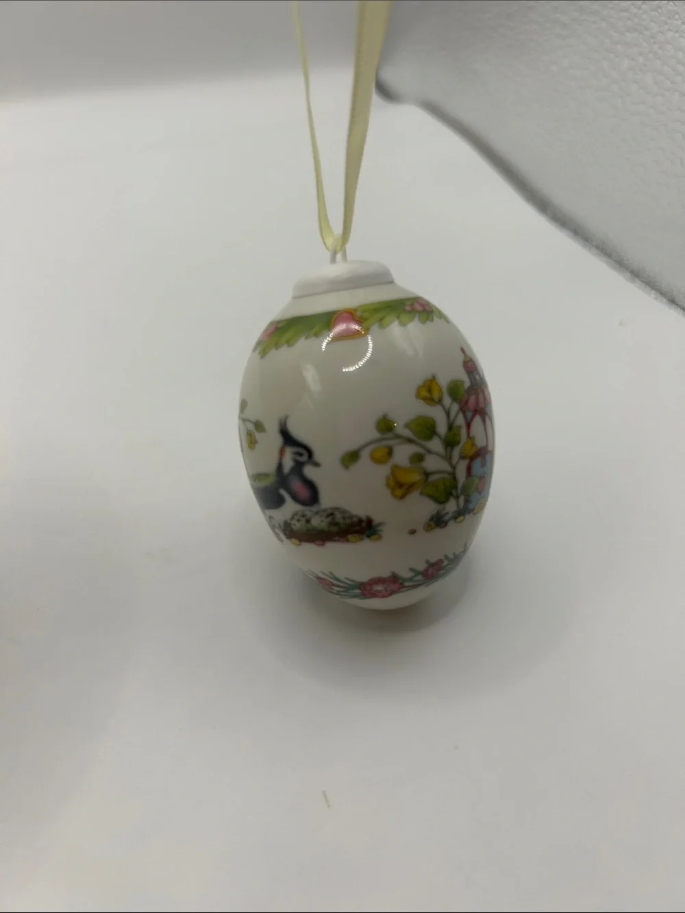 Rare Hand painted Bird egg nest porcelain ornament 1999 vintage Hutschenreuther